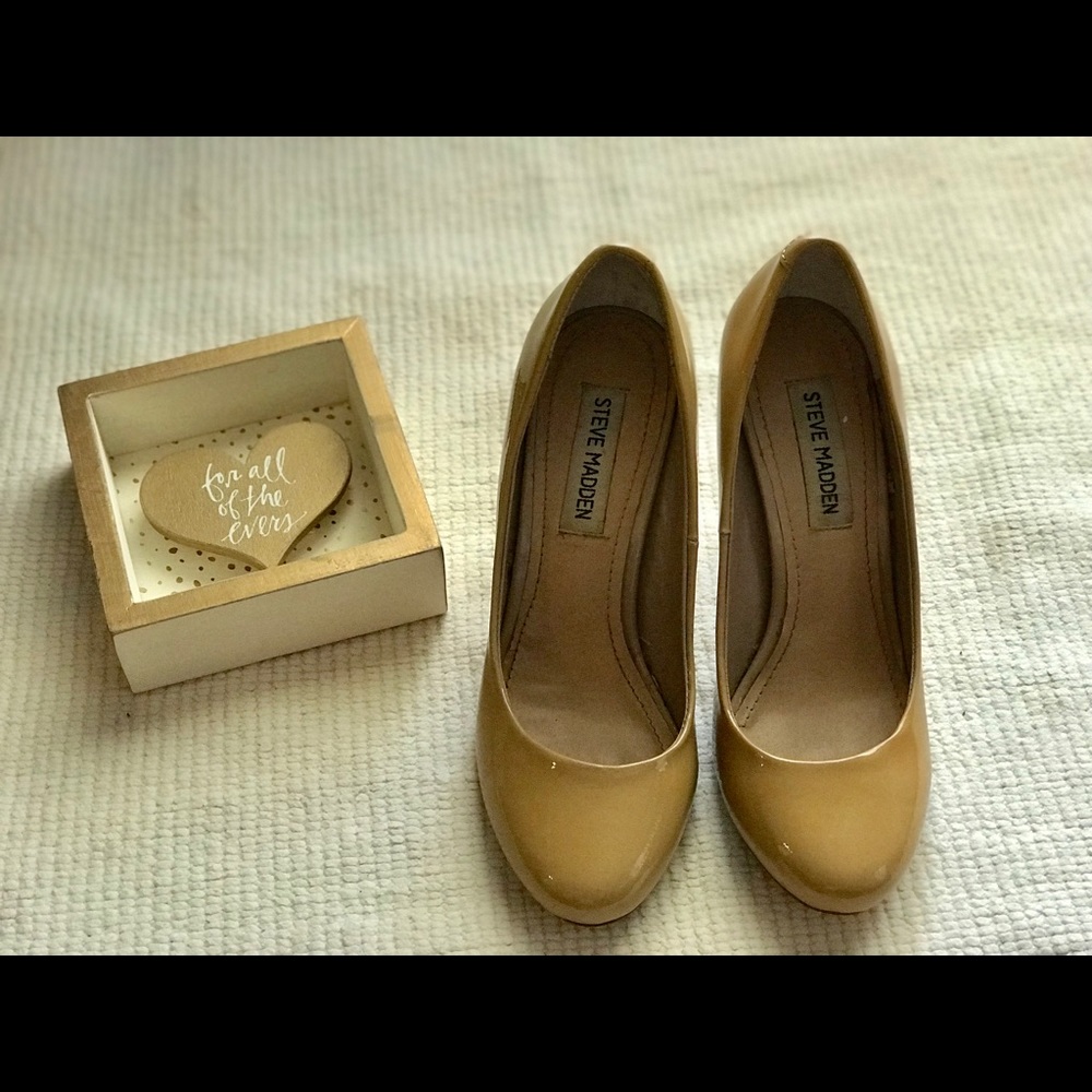 *2/$15* Steve Madden Patent Nude Heels